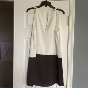 Parker sleeveless keyhole dress.  Size Medium.